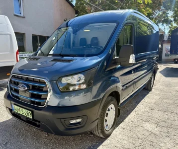 Ford e-Transit L3H2 elektromos furgon bérlés Budapesten