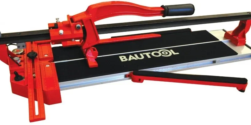 BAUTOOL 600MM KÉZI PROFESSZIONÁLIS CSEMPEVÁGÓ LÉZERVEZETŐVEL MAX. 600 MM – bérelhető Alsónémediben