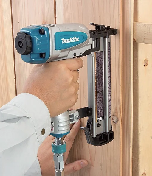 MAKITA AF505 TŰSZEGEZŐ, SZEGBELÖVŐ – kölcsönzés Alsónémediben