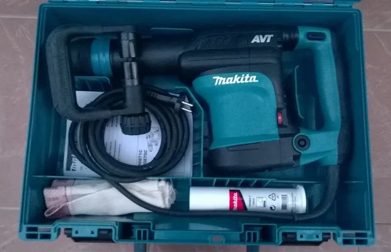 MAKITA HM0871C VÉSŐKALAPÁCS SDS MAX 8J – bérlés Alsónémediben